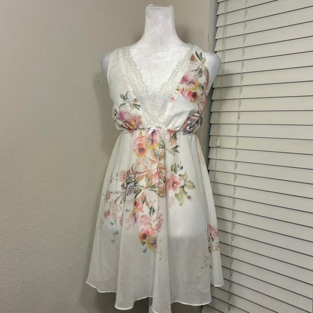white sheer floral chiffon lace babydoll cami slip Flora Nikrooz size L